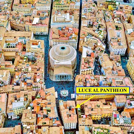Luce Al Pantheon Daire Roma